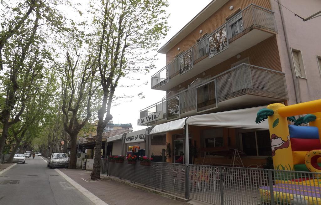 Hotel La Vela Bellaria-Igea Marina Bagian luar foto